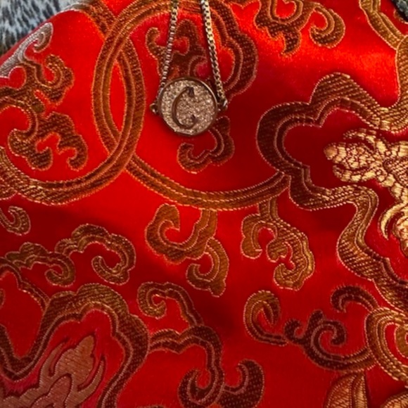 "C" bracelet with silver chain, and clear stones - Picture 3 of 9